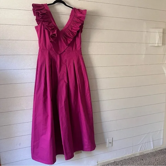 Forever Amelia AMARI JUMPSUIT FUSCHIA Size 12 - Picture 3 of 11